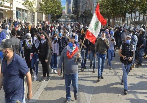 لبنان.. احتجاجات متواصلة في مدينتيْ طرابلس والنبطية وبلدة برجا