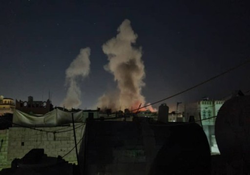 التحالف يعلن تدمير مخازن للأسلحة النوعية بمعسكر التشريفات في صنعاء