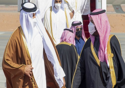 أمير قطر وولي العهد السعودي يبحثان تعزيز العلاقات الثنائية