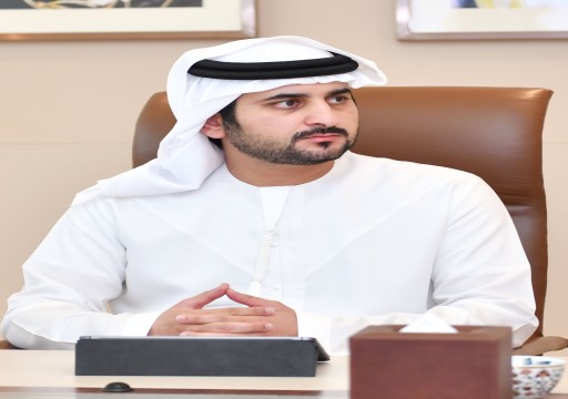 تكليف مكتوم بن محمد بالإشراف على تطوير أسواق المال والبورصات في دبي