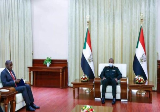 البرهان يدعو الاتحاد الإفريقي إلى إنهاء تجميد عضوية السودان