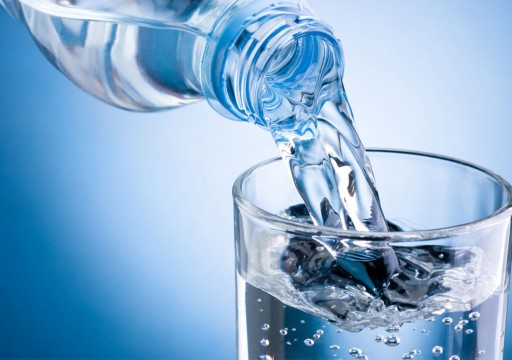 5 أسباب تدعوك لشرب «الماء الدافئ» قبل النوم.. تعرف عليها