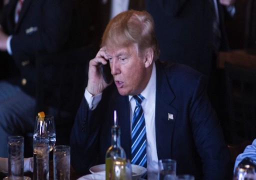 سي إن إن: ترامب يستخدم هاتفه الشخصي رغم تحذيرات من اختراقه