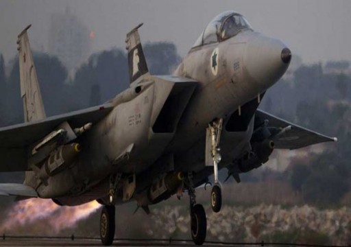 عشرات الطائرات الاسرائيلية تهاجم سوريا وانفجارات ضخمة شمال فلسطين المحتلة