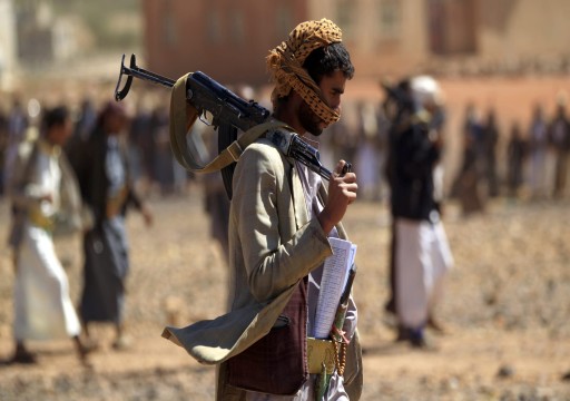 الحكومة اليمنية تستبعد السلام مع الحوثيين دون تغييرات ميدانية