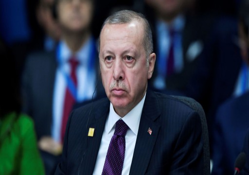 أردوغان يهدد أمريكا بالاعتراف بالإبادة الجماعية للهنود وإغلاق قواعدها في بلاده
