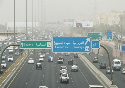 توقف حركة الملاحة البحرية مؤقتا في الكويت بسبب الأحوال الجوية