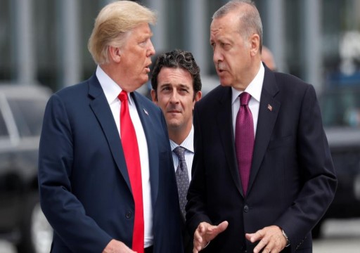 ترامب يتراجع عن تهديد تركيا ويتحدث عن توسيع التعاون الاقتصادي