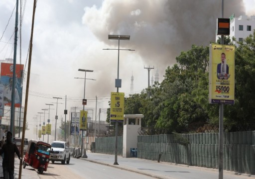 سيارتان مفخختان تستهدفان وزارة التربية في الصومال
