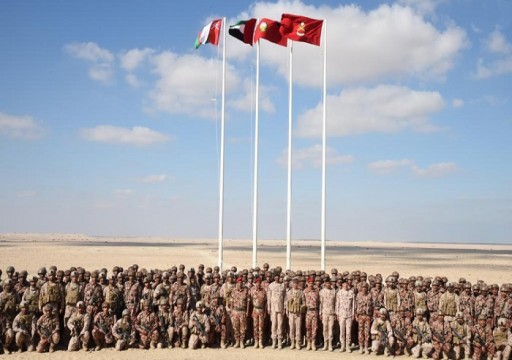 اختتام التدريب العسكري البري بين الإمارات وعمان