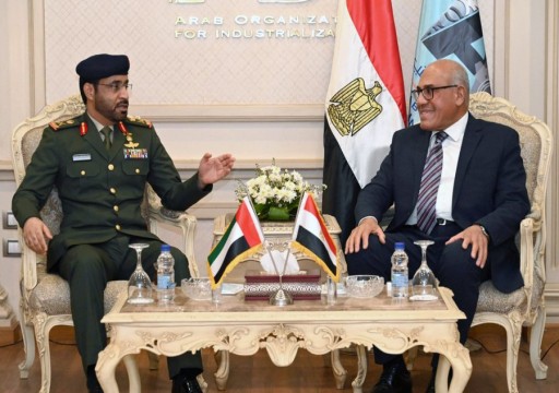 الإمارات ومصر تبحثان فرص تعزيز التعاون بالصناعات الدفاعية