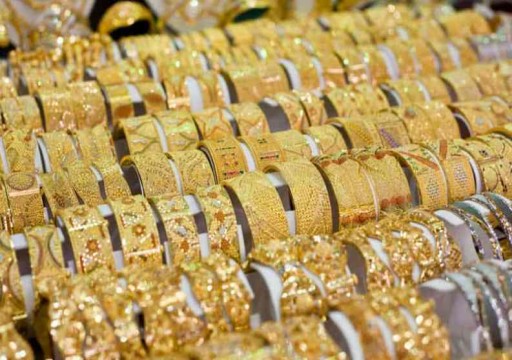 الذهب يرتفع ويتجه لتحقيق أفضل أداء سنوي منذ 2010