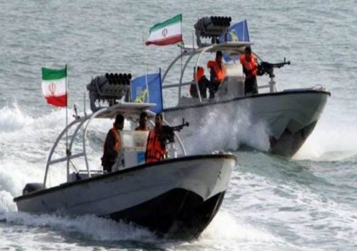 إيران تحتجز قارب صيد سعوديا وتعتقل طاقمه