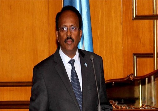 الرئيس الصومالي يؤجل المصادقة على تعديل الدستور المؤقت