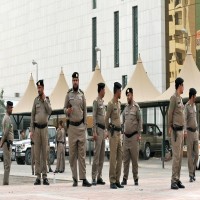 السلطات السعودية تعتقل 7 أشخاص بتهمة "التواصل مع جهات خارجية"