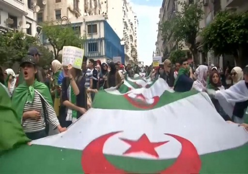 الجزائر.. تجدد مظاهرات طلبة الجامعات رفضا لرموز نظام بوتفليقة