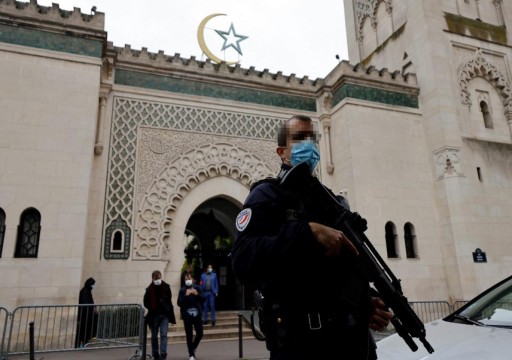 إغلاق مسجد في فرنسا بزعم "التحريض على الكراهية والعنف"