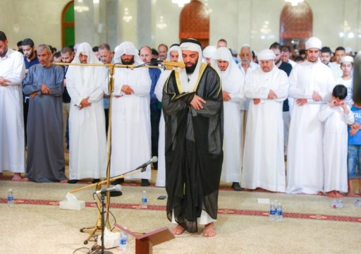 دبي تمنح الإقامة الذهبية ومكافأة مالية لأئمة المساجد والخطباء والمؤذنين