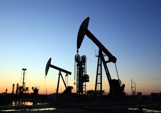 أسعار النفط متباينة ترقبا لبيانات أمريكية واجتماع "أوبك+"