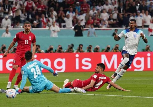 إنجلترا تُمطر شباك إيران بستة أهداف في كأس العالم