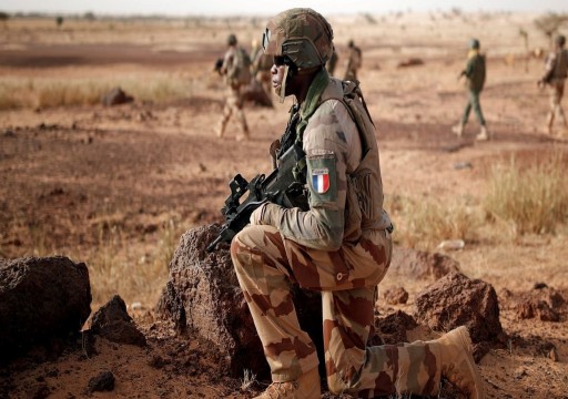 مالي تتحرك لاستبدال القوات الفرنسية بمرتزقة روس وسط مخاوف على استقرار الساحل الإفريقي
