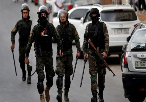 السلطات الفلسطينية تعتقل عناصر من حماس بالضفة الغربية
