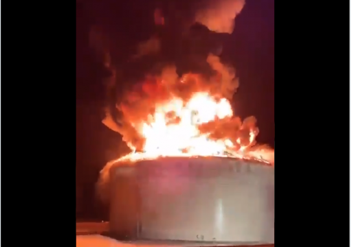 حريق بخزان وقود في منشأة إسرائيلية إثر إصابته بصاروخ من غزة
