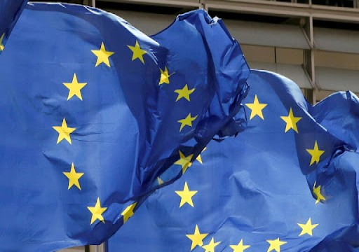 الاتحاد الأوروبي يجري محادثات مع أمريكا وبريطانيا حول فرض عقوبات على روسيا