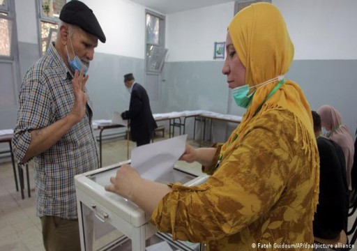 الحزب الحاكم والإسلاميون يتصدرون نتائج الانتخابات التشريعية في الجزائر