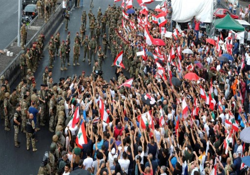 لبنان.. زعيم حزب الله في لبنان يدعو أنصاره لترك ساحات الاحتجاج
