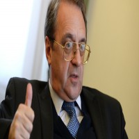نائب وزير الخارجية الروسي يلتقي نجل صالح في أبوظبي