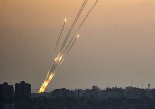مسؤول أمني إسرائيلي يزعم: حماس أبلغتنا قرار وقف إطلاق الصواريخ
