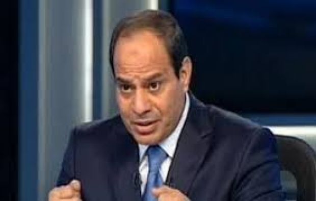 صحيفة مصرية: السيسي يهدد الإمارات والسعودية  بالقنبلة الثورية