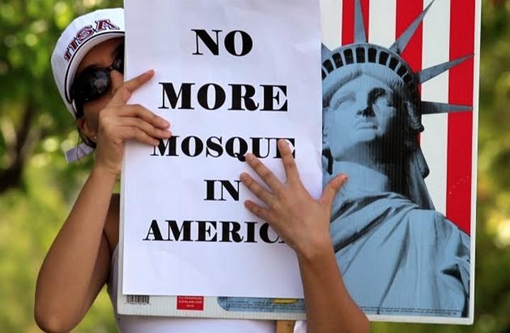 ارتفاع مستوى العنصرية ضد المسلمين 50 % في أمريكا