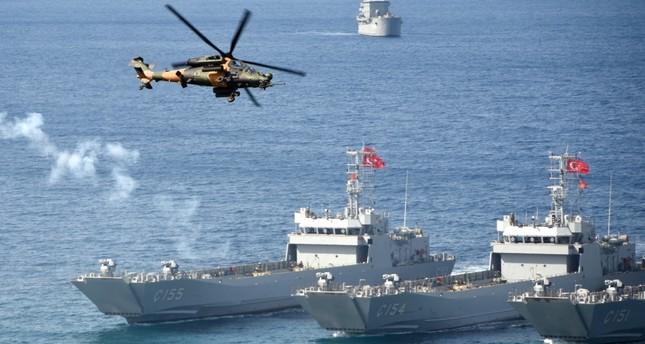 باكستان تعتزم شراء مروحيات وسفن حربية من تركيا
