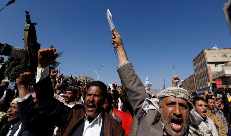 مظاهرة حاشدة بصنعاء تطالب برفع الحصار عن اليمن