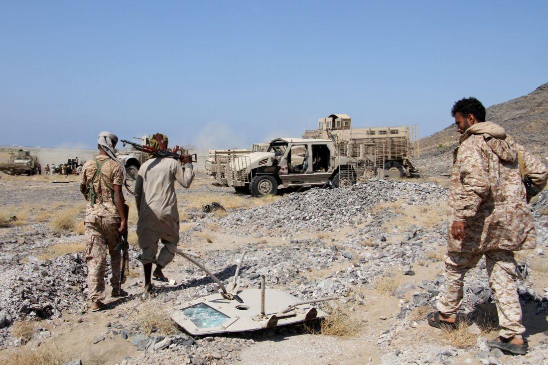 إنزال بري وبحري لقوات التحالف بـ"المخا" اليمنية ومينائها