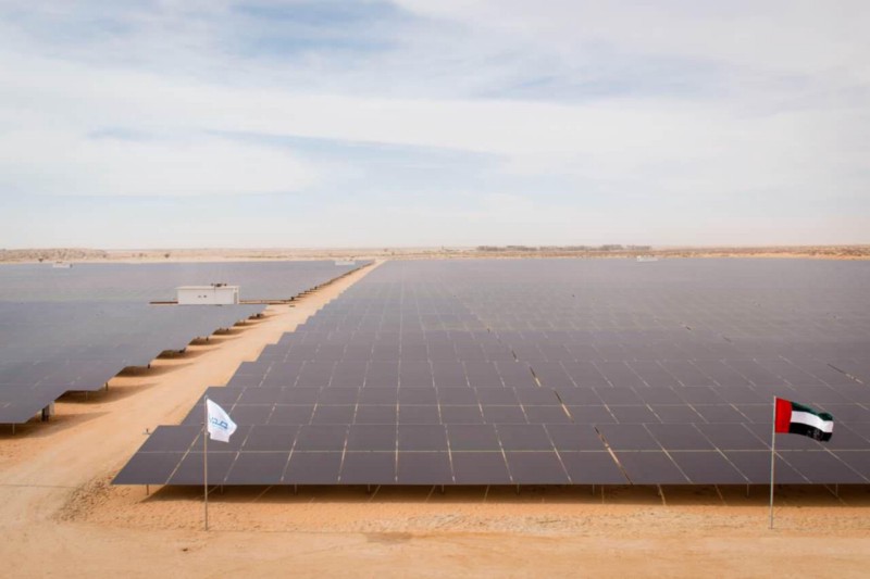 الإمارات تدشن 8 محطات للطاقة الشمسية في موريتانيا