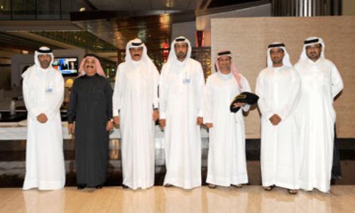 قائد عام شرطة دبي يحضر حفل تخريج الدفعة 40 من الضباط بدولة الكويت