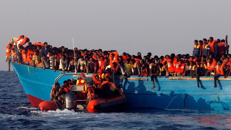 مصرع عشرات المهاجرين وإنقاذ 200 قبالة سواحل ليبيا