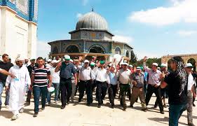 مشروع قانون إسرائيلي لحظر الرباط في المسجد الأقصى 