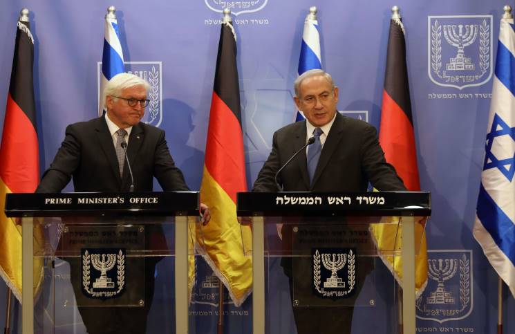 ألمانيا توافق على بيع ثلاث غواصات نووية لإسرائيل