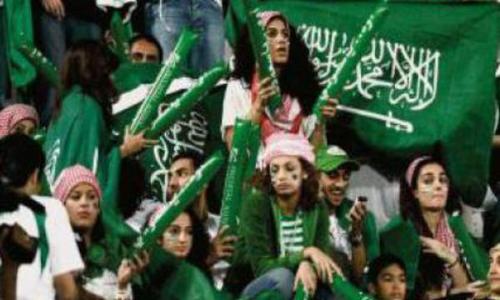 السعودية تضع 5 شروط لدخول النساء ملاعب كرة القدم