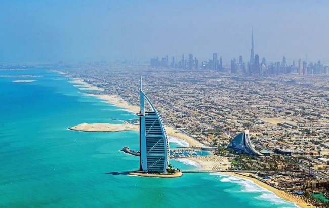 دبي تنافس على المركز السابع بالملاحة العالمية في 2020