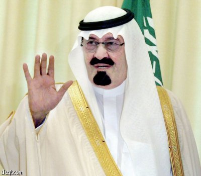 العاهل السعودي يعفي عبدالعزيز بن فهد من منصبه 