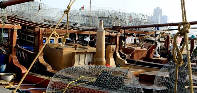 ايران قد تطالب الصيادين بمبالغ ماليه والدحيل يناشد الدولة التدخل 