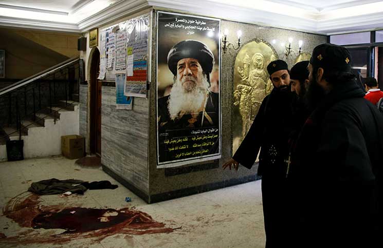 تنظيم “الدولة” يتبنى الهجوم على كنيسة مار مينا جنوبي القاهرة