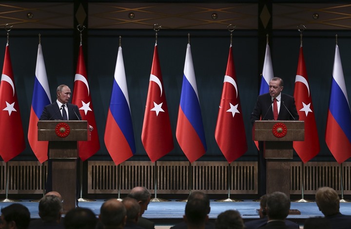 بوتين وأردوغان يعمقان التنسيق بسوريا.. والأخير ينتقد استفتاء كردستان