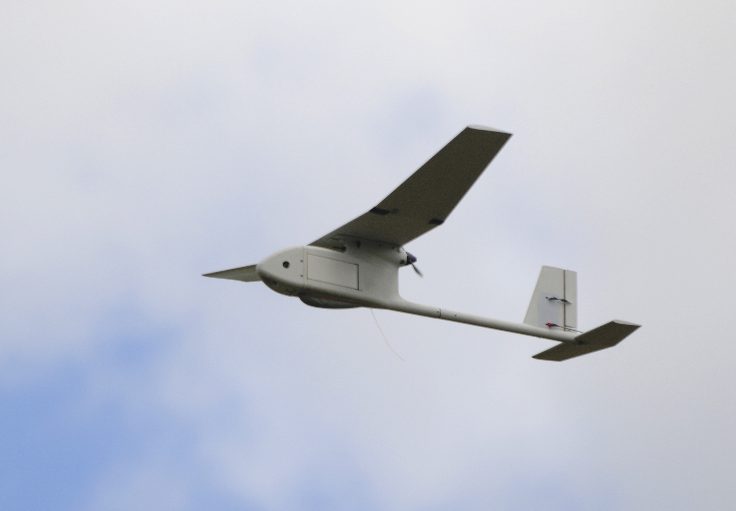 مناورات عسكرية سعودية لاختبار جاهزية طائرات بلا طيار