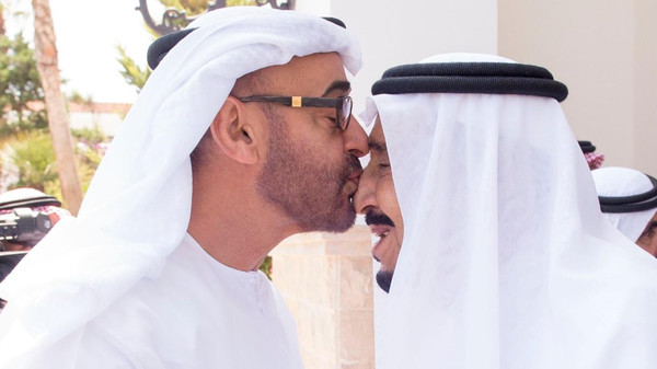 محمد بن زايد يصل الرياض في زيارة "مفاجئة"